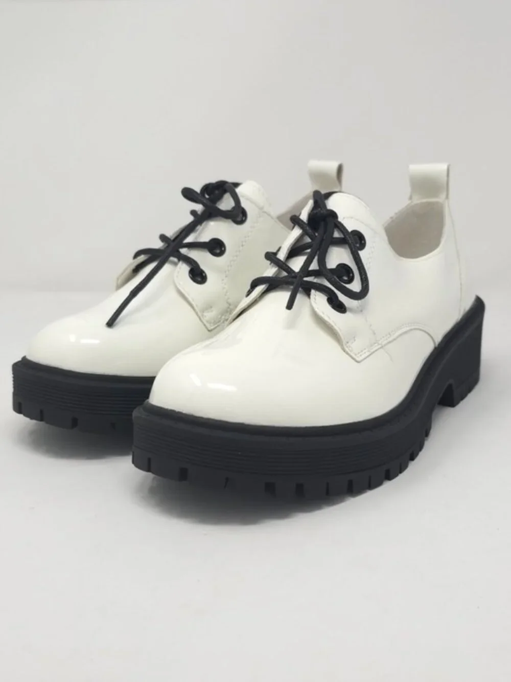 Chunky Platform Faux Leather Oxford Patent White Pat Trendy Lug Sole Lace Up